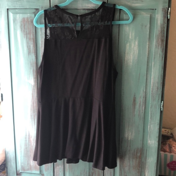 Torrid Peplum Lace Detail Top - Picture 4 of 5